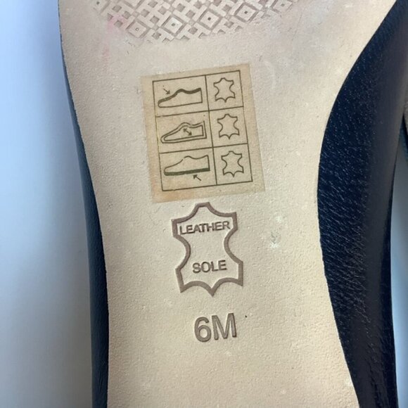 TORY BURCH NAVY LEATHER BOW LOGO POINTY BALLERINA FLATS - Picture 10 of 14